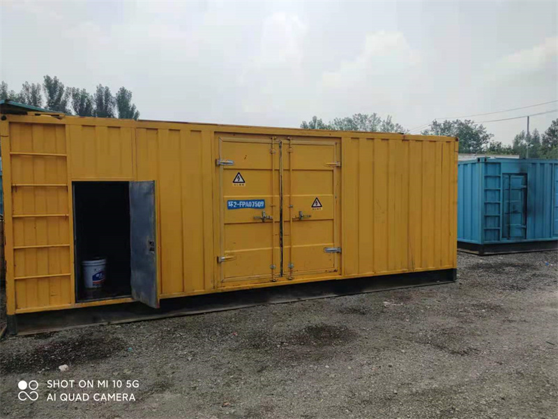 东兴200KW柴油发电机组需要配备什么型号的电缆线?
