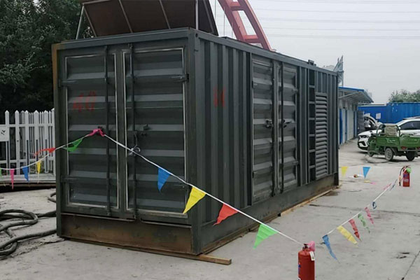 东兴发电机租赁空气滤清器多久更换一次?