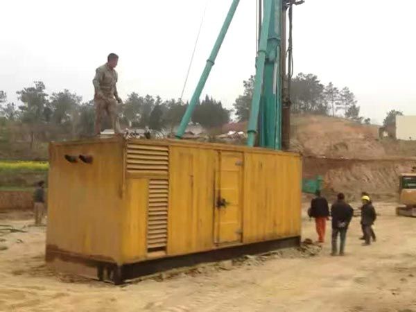 东兴如何判断水冷式机油散热器密封件是否需要更换？